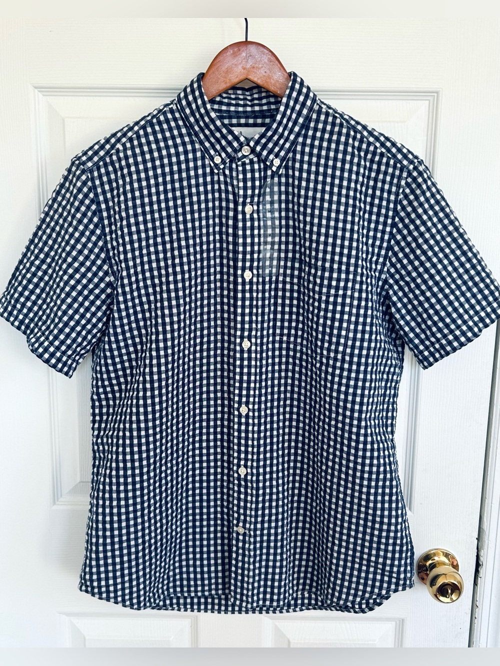 GAP Men’s M Navy & White Gingham Short-Sleeve Button-Down Shirt